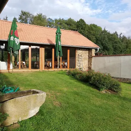 Jonasuv Mlyn Guest House Zhor u Mlade Vozice Exterior photo