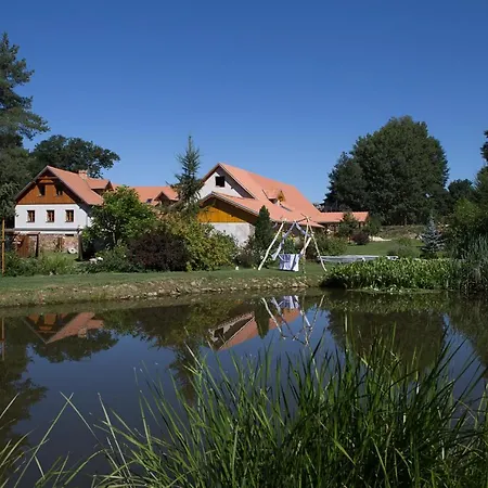 Jonasuv Mlyn Guest House Zhor u Mlade Vozice Exterior photo